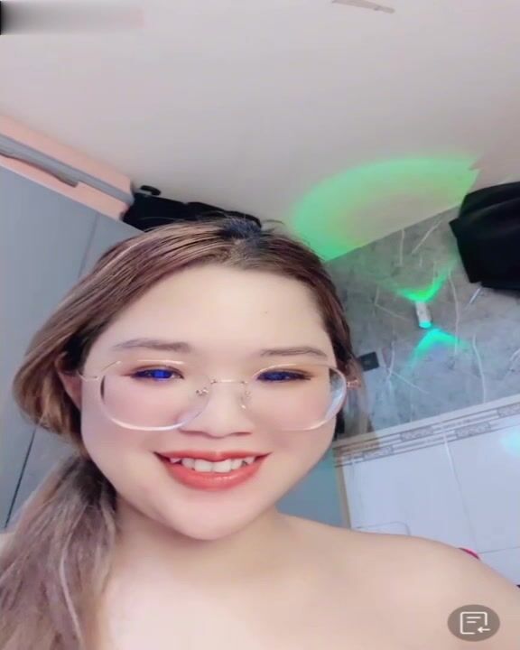 Em Thảo Dâm Live Tập 29